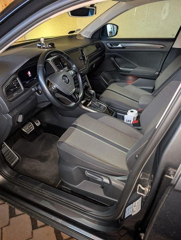 Gebraucht VW T-Roc 150 PS (110 kW) 2019 Grau SUV