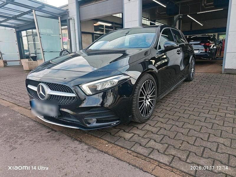 Gebraucht Mercedes A220 AMG line 190 PS (139 kW) 2019 Schwarz Kleinwagen