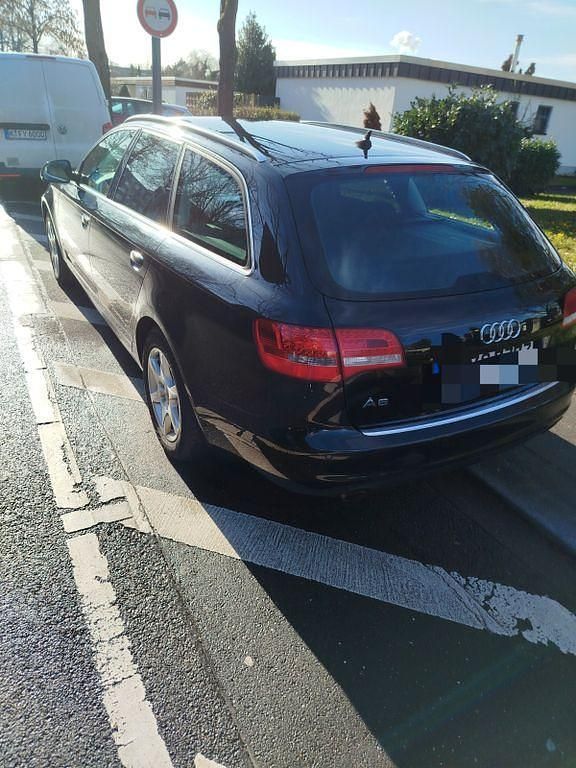 Gebraucht Audi A6 Ambiente 170 PS (125 kW) 2010 Schwarz Kombi
