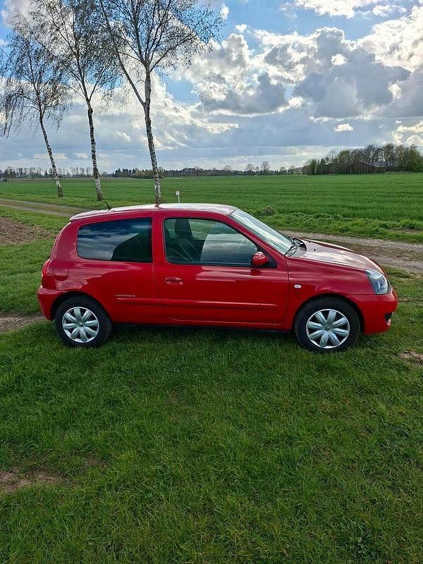 Gebraucht Renault Clio II Extreme 58 PS (42 kW) 2008 Rot Kleinwagen