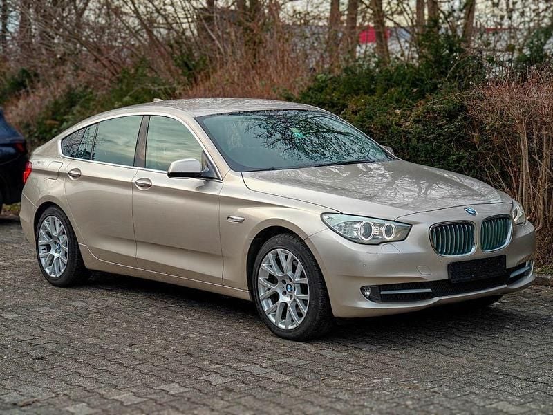 Gebraucht BMW 530 Gran Turismo 245 PS (180 kW) 2010 Silber Limousine