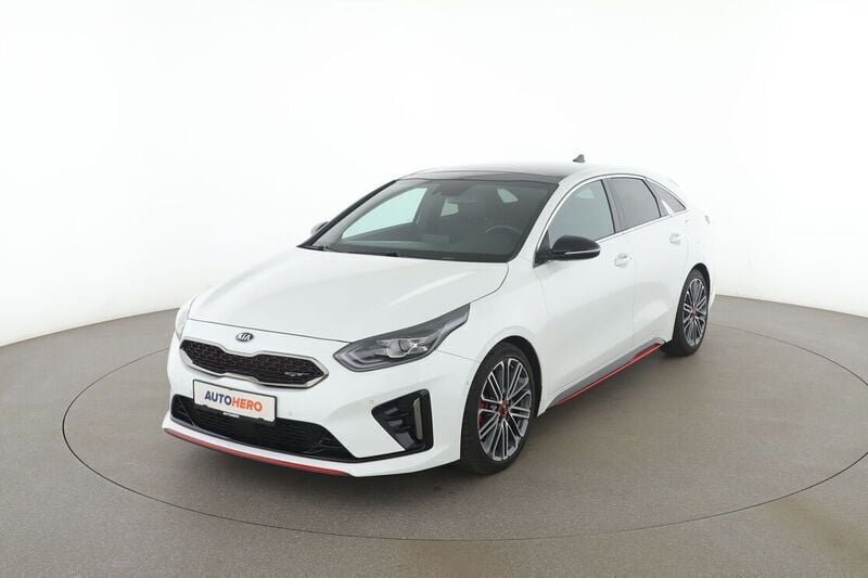 Weiß Gebraucht 2019 Kia ProCeed Kleinwagen | 22.450 € (Fairer Preis) - Bild 1/4