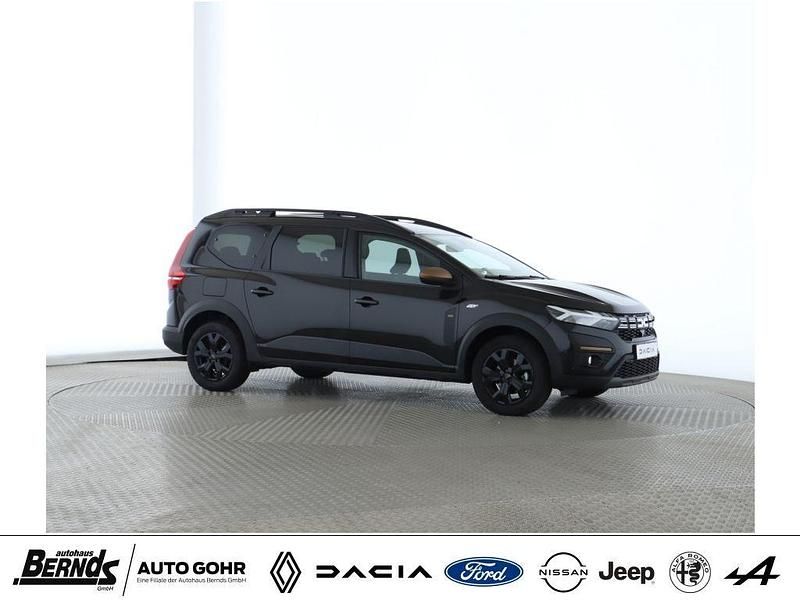 Gebraucht Dacia Jogger Extreme 110 PS (80 kW) 2024 Schwarz Van / Kleinbus