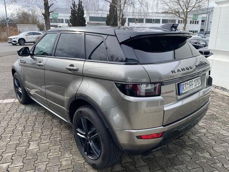 Gebraucht Land Rover Range Rover evoque HSE Dynamic 179 PS (131 kW) 2019 Silicon silver SUV