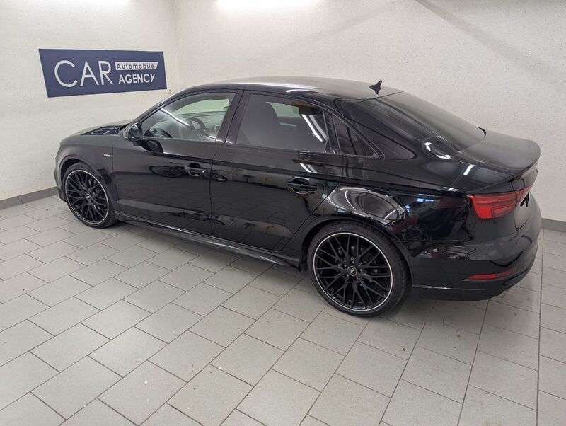 Schwarz Gebraucht 2020 Audi A3 S-Line Limousine | 23.990 € (Fairer Preis) - Bild 1/4