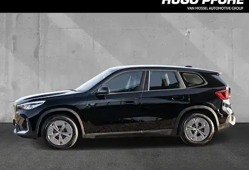 Gebraucht BMW iX1 230 kW (313 PS) 2023 Schwarz SUV