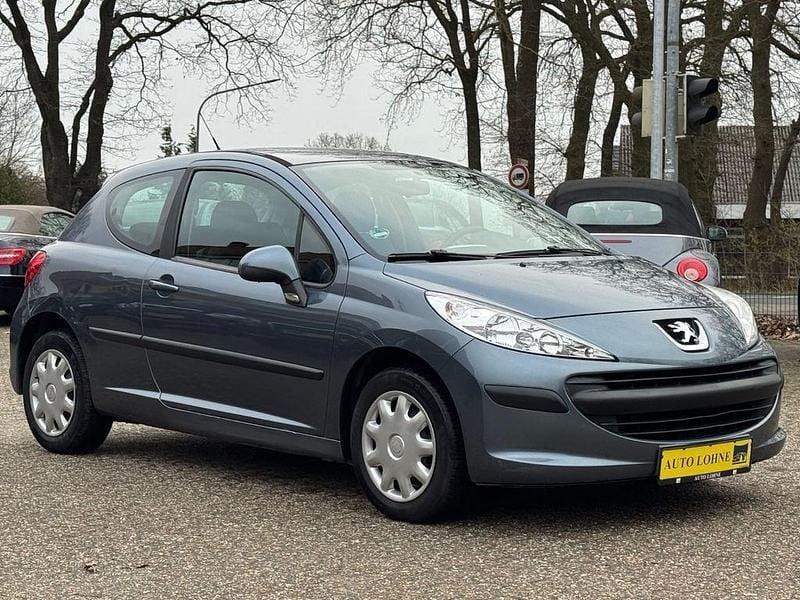 Gebraucht Peugeot 207 Tendance 73 PS (53 kW) 2007 Grau Kleinwagen