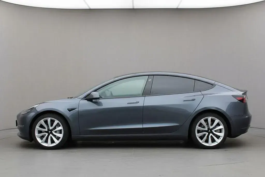 Usado Tesla Model 3 Long Range AWD 258 kW (351 HP) 2019 Cinzento Sedan