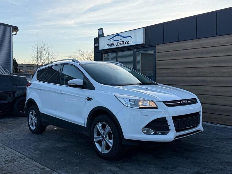 Gebraucht Ford Kuga SYNC Edition 150 PS (110 kW) 2016 Weiß SUV