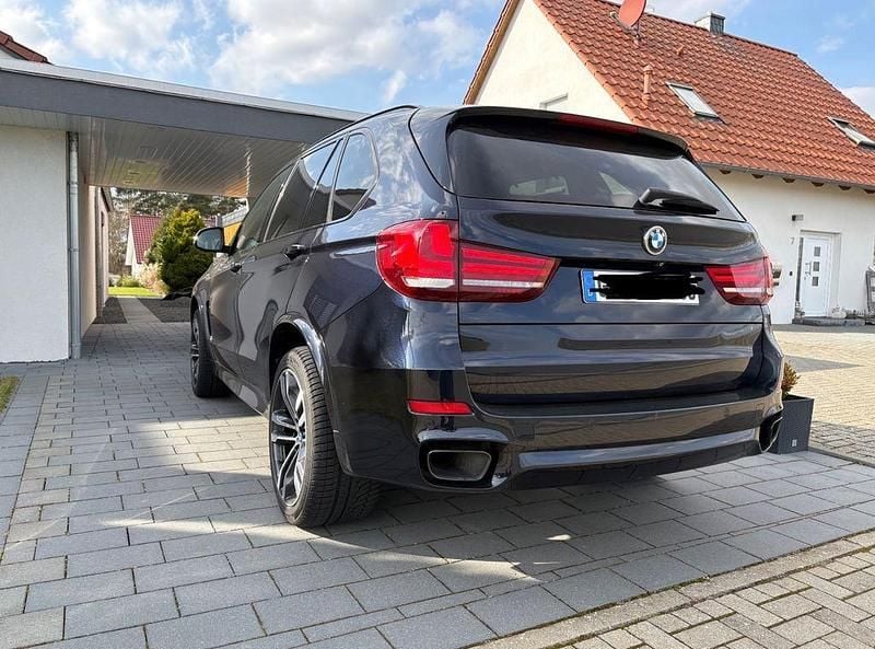 Gebraucht BMW X5 M50 Shadowline 381 PS (280 kW) 2015 Schwarz SUV