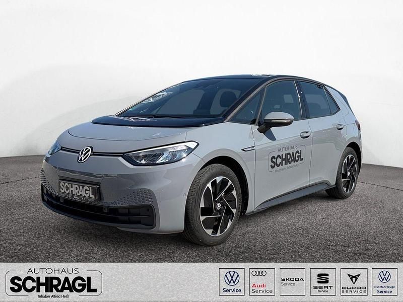 Gebraucht VW ID.3 Pro Performance 150 kW (204 PS) 2023 Mondsteingrau/dach schwarz Kleinwagen