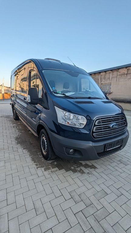 Gebraucht Ford Transit 129 PS (94 kW) 2019 Blau Van / Kleinbus