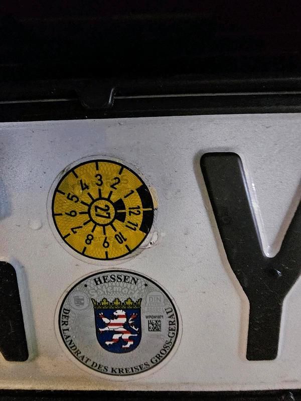 Blau Gebraucht 2017 Mercedes CLA220 Shooting Brake Kombi | 24.500 € - Bild 1/4