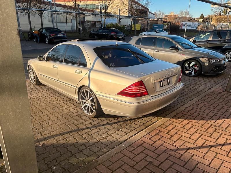 Gebraucht Mercedes S320 224 PS (164 kW) 2000 Silber Limousine