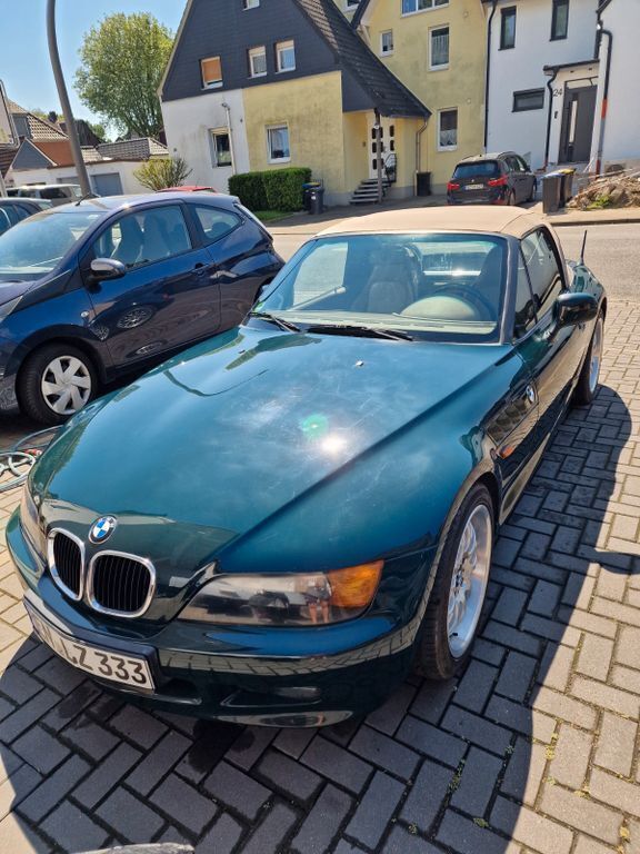 Grün Gebraucht 1996 BMW Z3 Cabrio | 6.800 € (Etwas zu teuer) - Bild 1/4