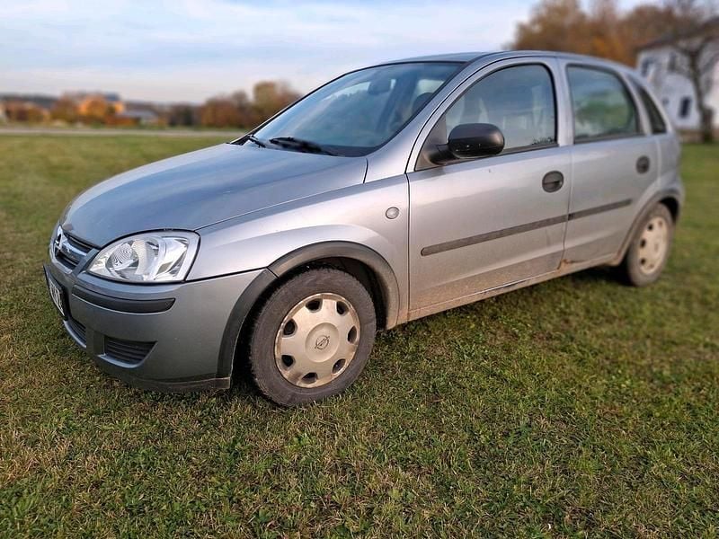 Silber Gebraucht 2006 Opel Corsa Kleinwagen | 500 € (Superpreis) - Bild 1/3