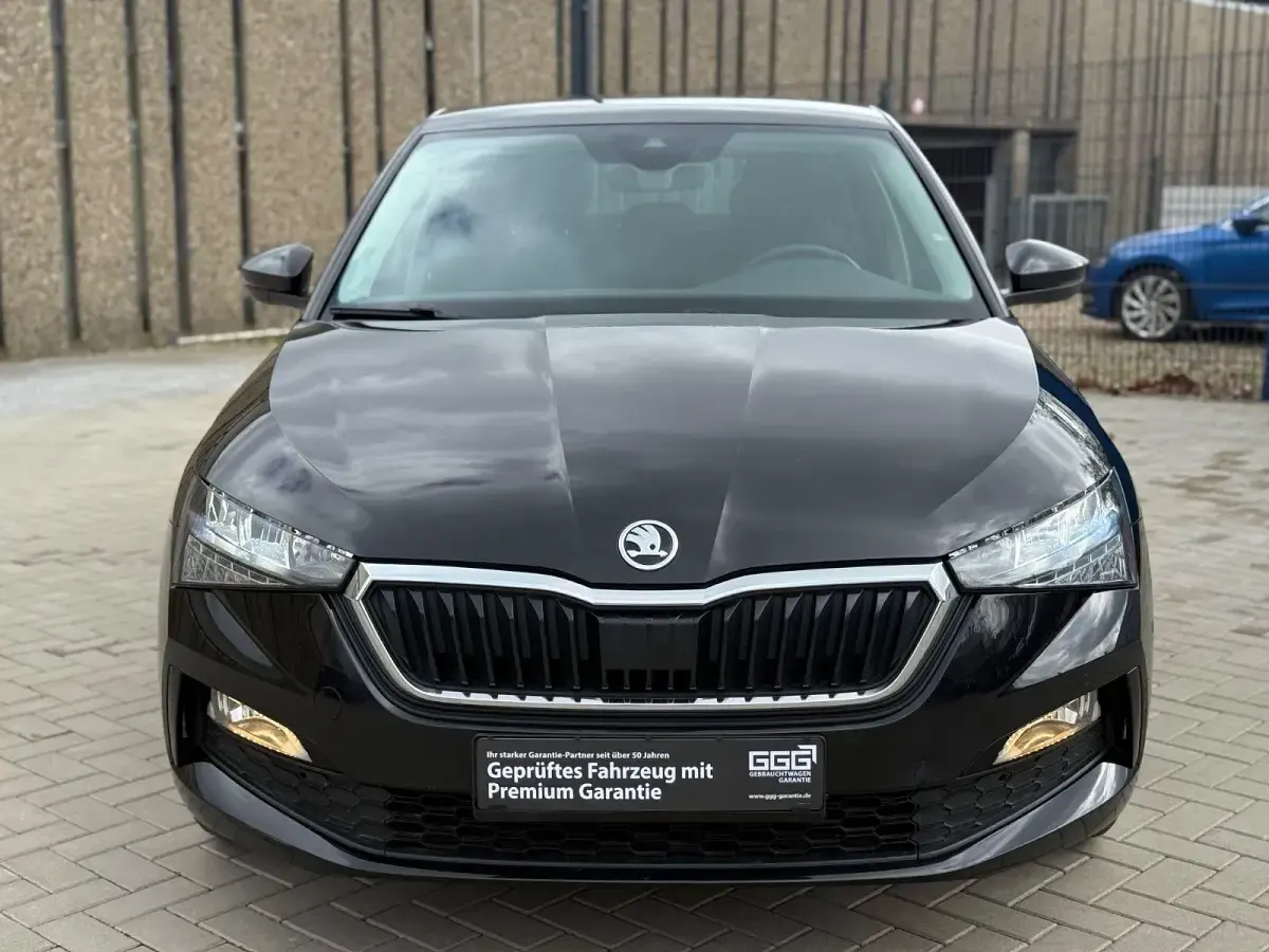 Gebraucht Skoda Scala Clever 110 PS (80 kW) 2022 Schwarz Kleinwagen