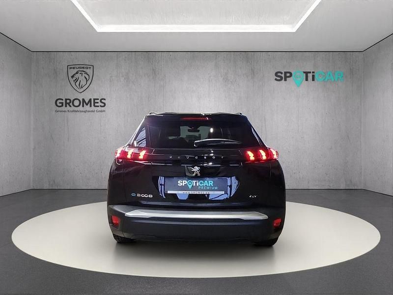 Gebraucht Peugeot e-2008 GTi 100 kW (136 PS) 2023 Schwarz SUV