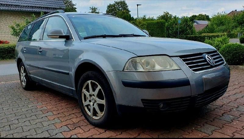 Gebraucht VW Passat Highline 131 PS (96 kW) 2004 Grau Kombi
