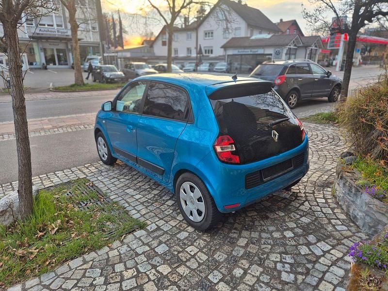 Gebraucht Renault Twingo Dynamique 71 PS (52 kW) 2015 Blau Kleinwagen
