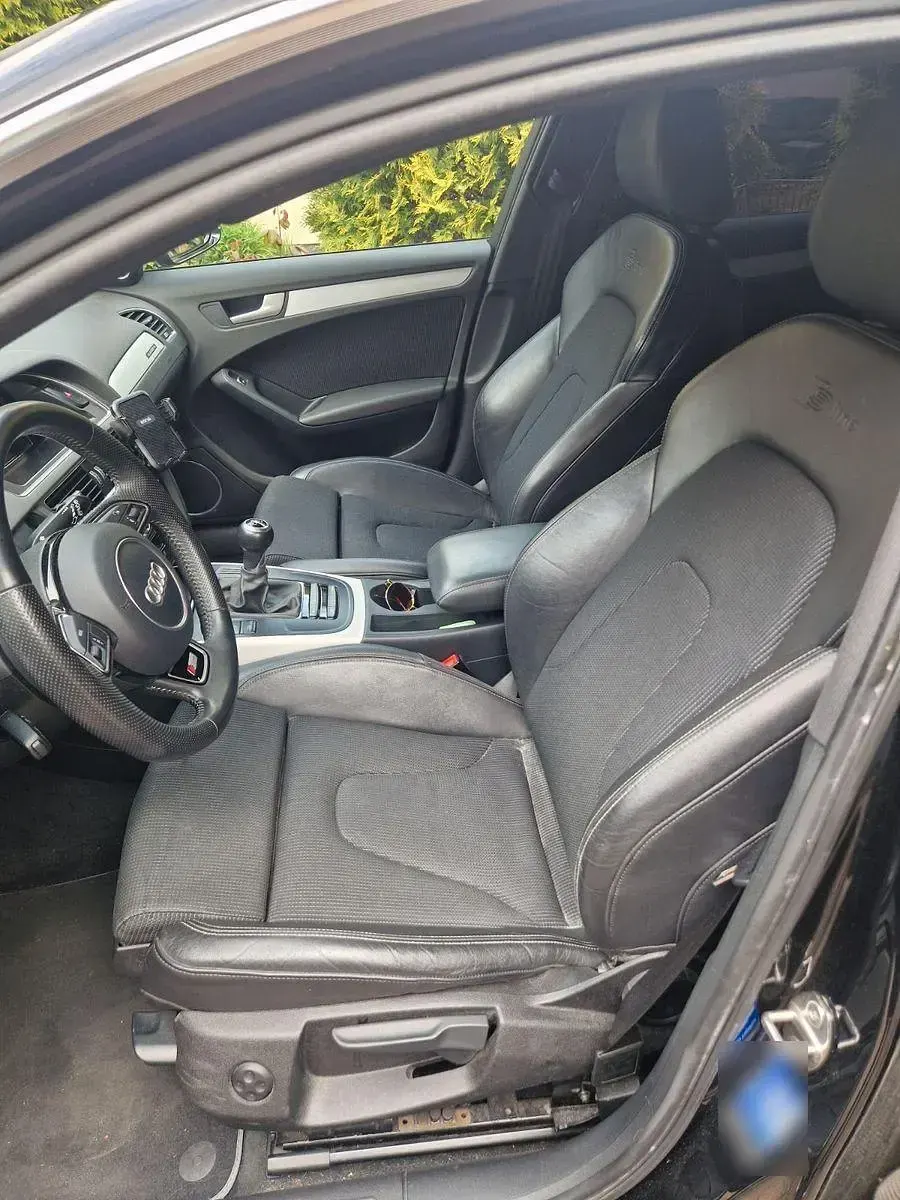 Używany Audi A4 Ambition 177 KM (130 kW) 2013 Czarny Kombi