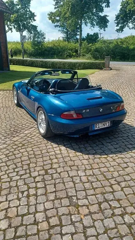 Gebraucht BMW Z3 Sport Line 118 PS (86 kW) 2000 Blau Cabrio
