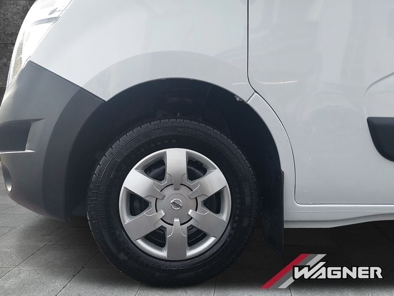 Gebraucht Nissan Interstar N-Connecta 145 PS (106 kW) 2024 S) (weiss Van
