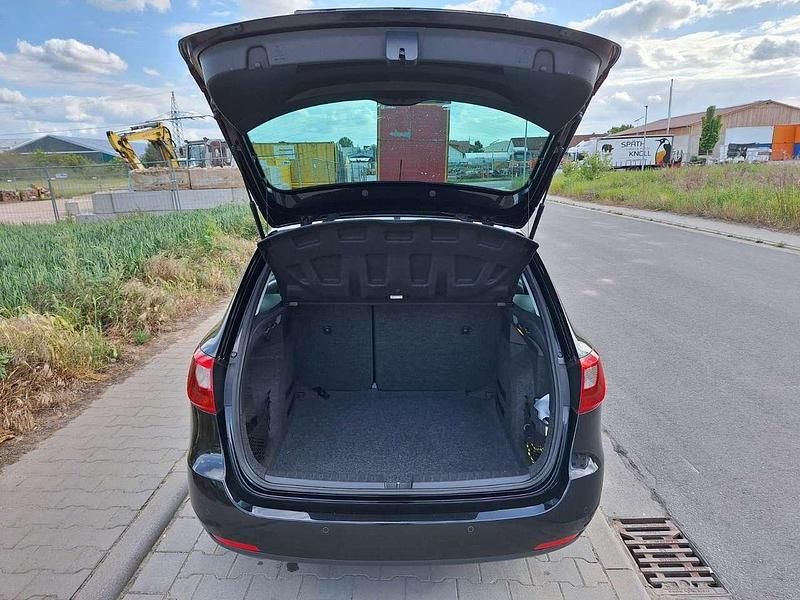 Schwarz Gebraucht 2011 Seat Ibiza ST Copa Kombi | 3.500 € (Fairer Preis) - Bild 1/4