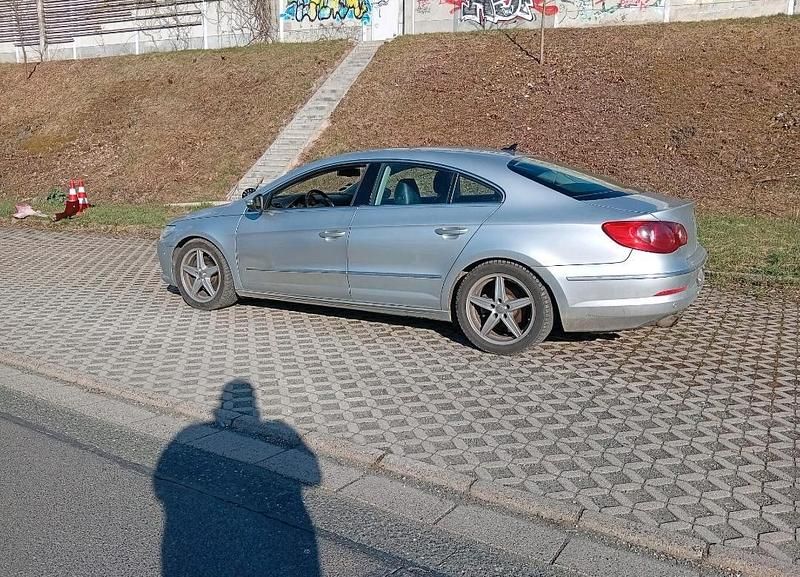 Second-hand VW Passat 160 CP (117 kW) 2008 Gri Coupe
