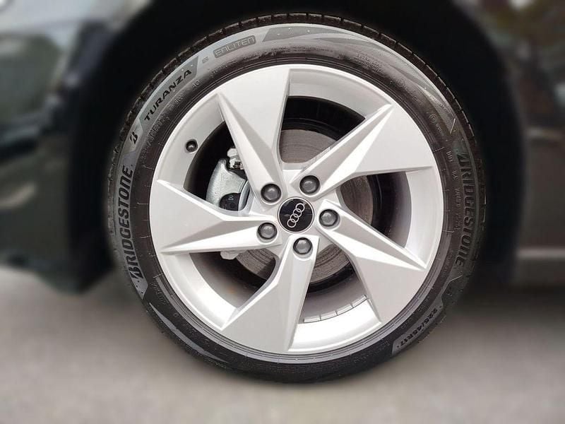 Gebraucht Audi A3 Advanced 150 PS (110 kW) 2026 Schwarz Limousine