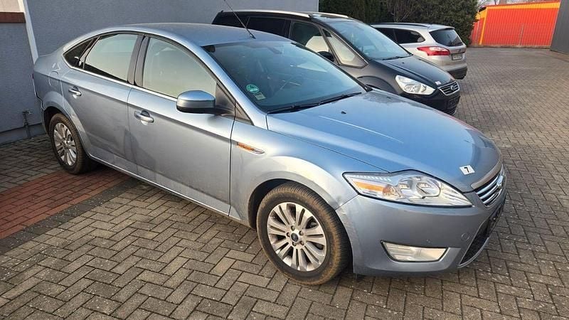 Gebraucht Ford Mondeo Ghia 145 PS (106 kW) 2007 Grau Limousine