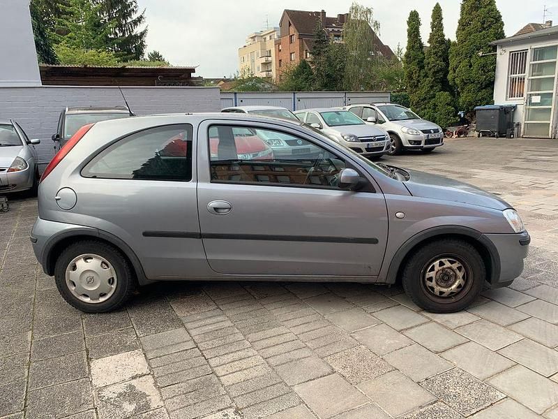 Gebraucht Opel Corsa 60 PS (44 kW) 2004 Grau Limousine