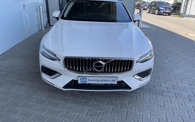 Gebraucht Volvo V60 Inscription 341 PS (250 kW) 2020 Weiß Kombi