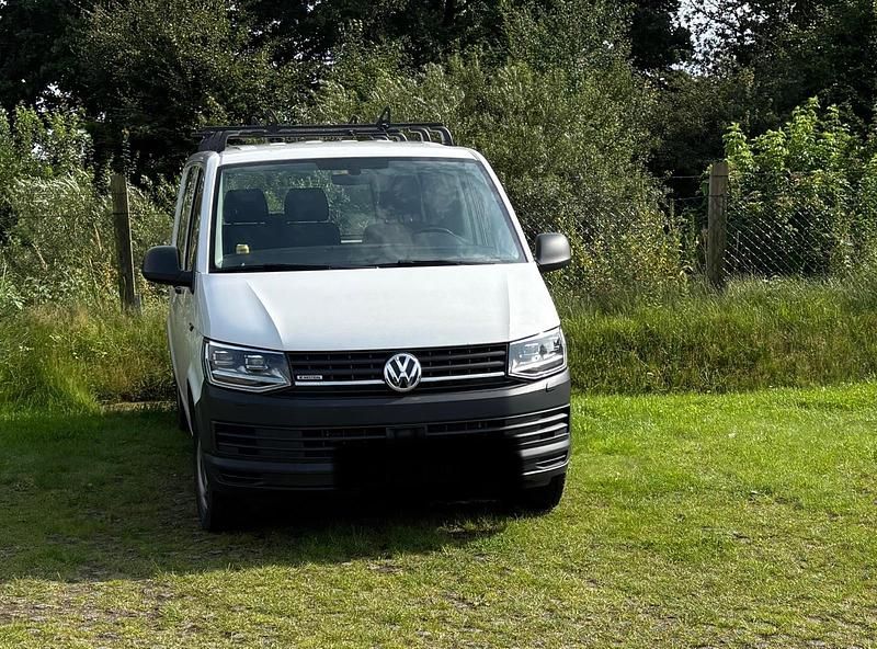 Gebraucht VW Transporter 150 PS (110 kW) 2018 Weiß Van