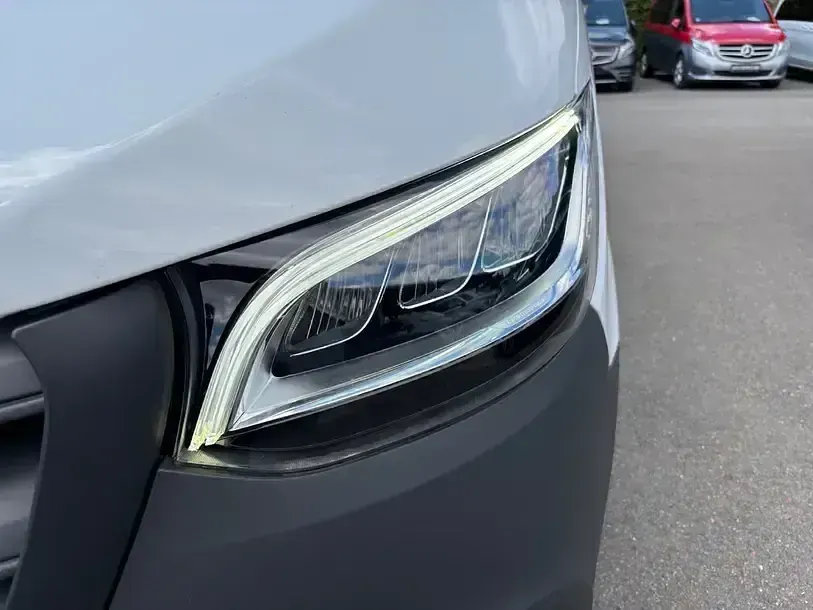 Neu Mercedes Sprinter 190 PS (139 kW) 2026 Weiß Van