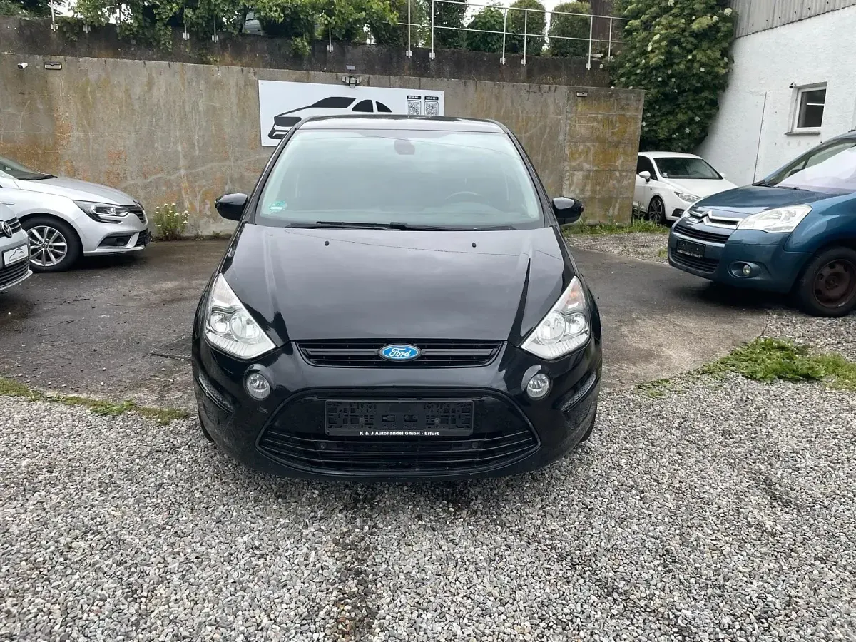 Gebraucht Ford S-MAX S 140 PS (102 kW) 2010 Schwarz Van / Kleinbus