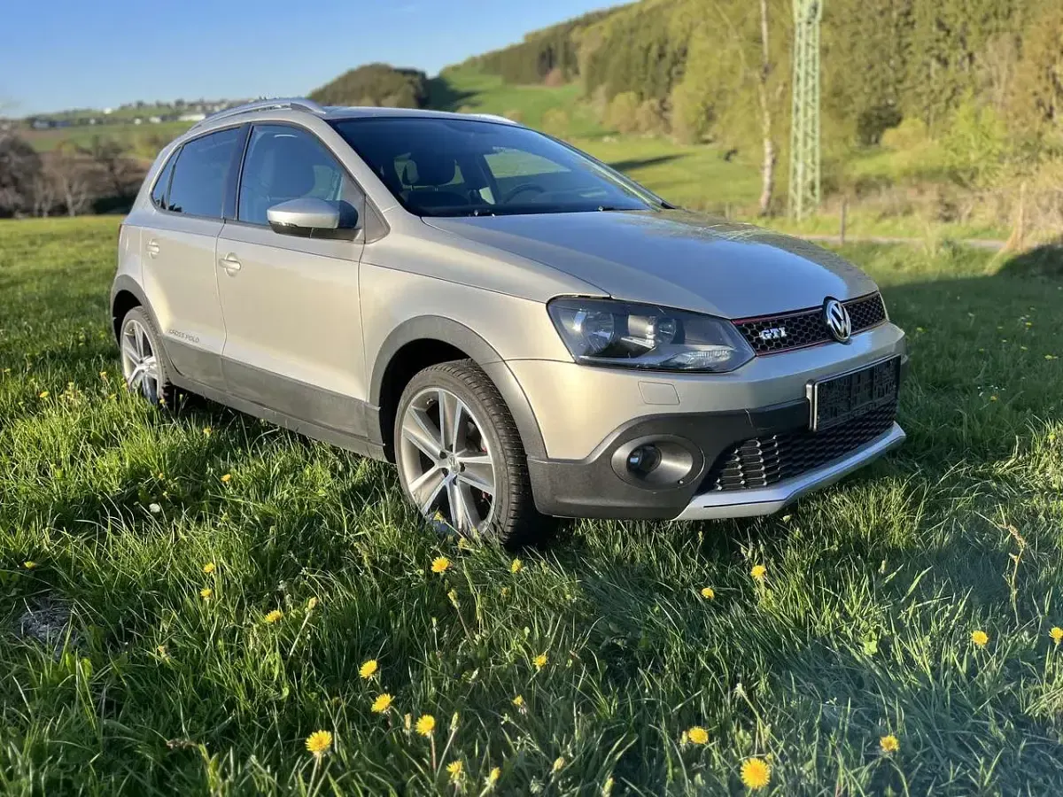 Brugt VW Polo Cross 105 HK (77 kW) 2010 Beige Hatchback