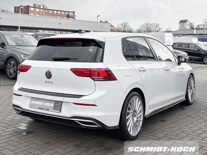 Gebraucht VW Golf VIII GTE 245 PS (180 kW) 2021 Pure white (weiß) Limousine