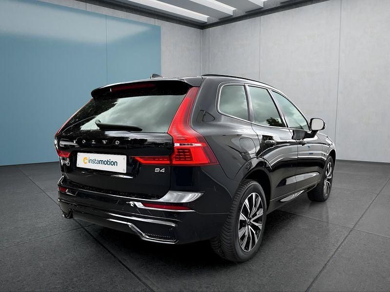 Gebraucht Volvo XC60 Plus 197 PS (144 kW) 2024 Schwarz SUV