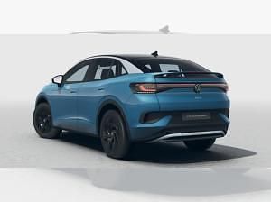 Neu VW ID.5 Pure 125 kW (170 PS) 2025 Blau (costa azul metallic schwarz) SUV