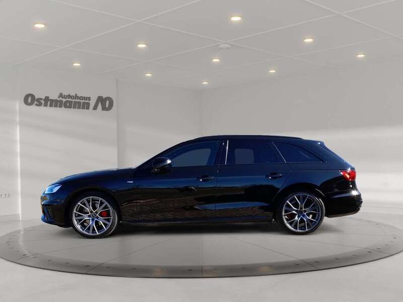 Gebraucht Audi A4 S-Line 204 PS (150 kW) 2023 Mythosschwarz Kombi