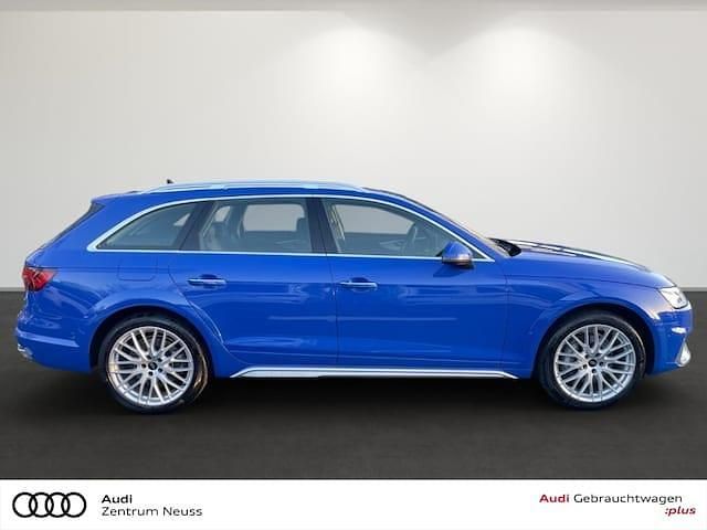 Gebraucht Audi A4 Allroad Ambiente 265 PS (194 kW) 2022 Blau Kombi