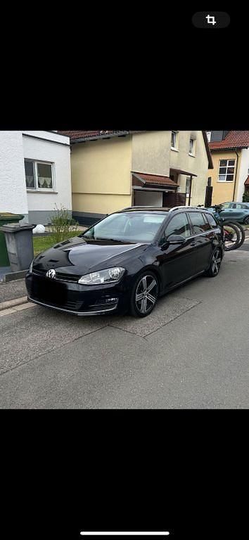 Gebraucht VW Golf VII Allstar 110 PS (80 kW) 2016 Schwarz Kombi