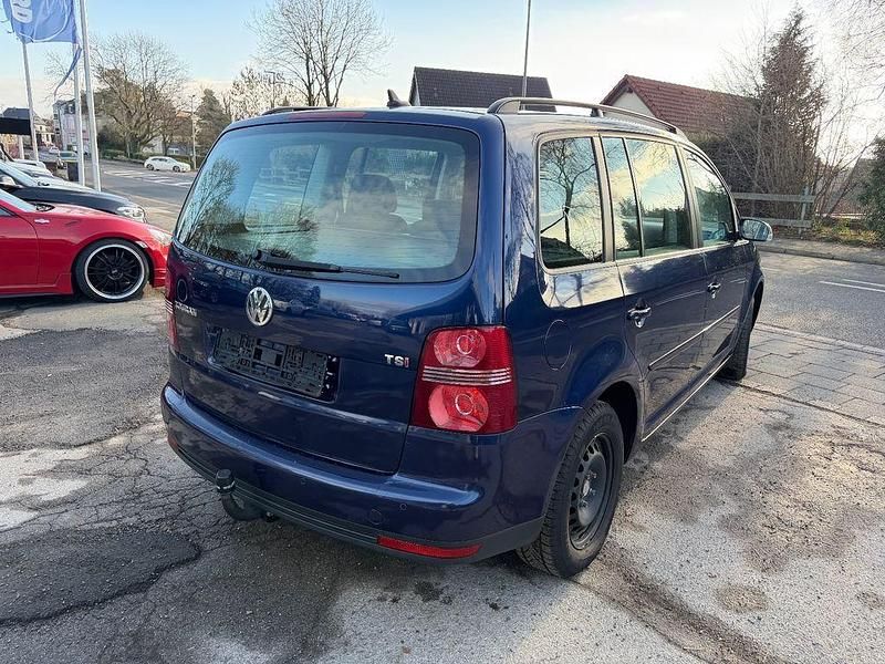 Gebraucht VW Touran Trendline 140 PS (102 kW) 2007 Blau Van / Kleinbus