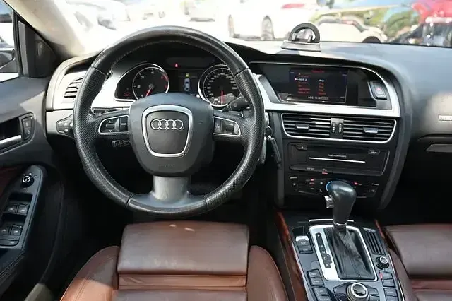 Gebraucht Audi A5 Sportback Sport 190 PS (139 kW) 2010 Grau Kleinwagen
