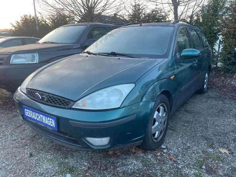 Grün Gebraucht 2002 Ford Focus Kombi | 497 € (Superpreis) - Bild 1/4