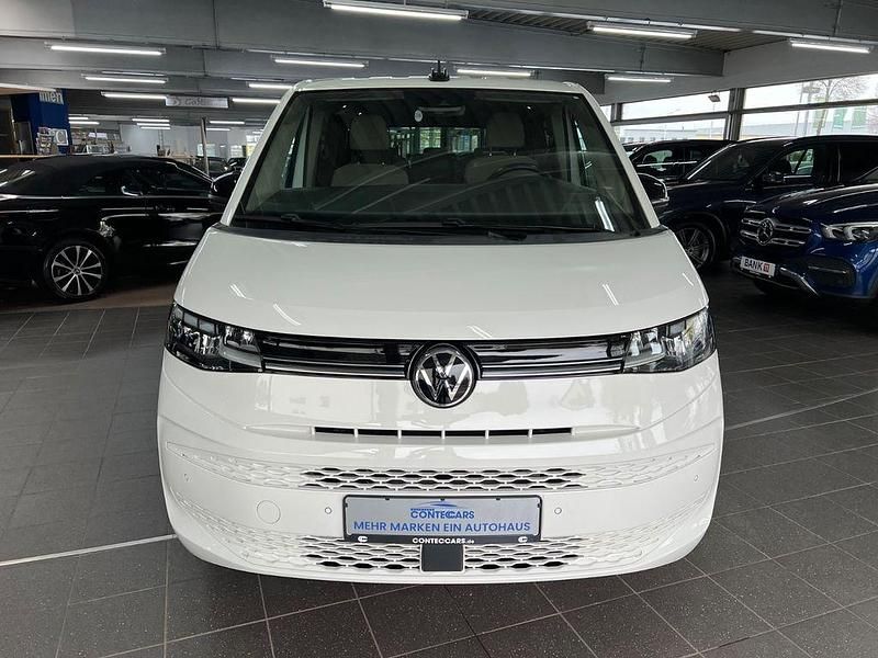 Gebraucht VW Multivan Life 150 PS (110 kW) 2023 Weiß Van