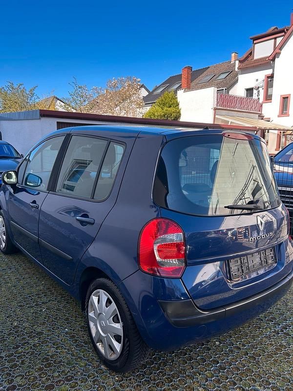 Gebraucht Renault Modus 79 PS (58 kW) 2009 Van / Kleinbus