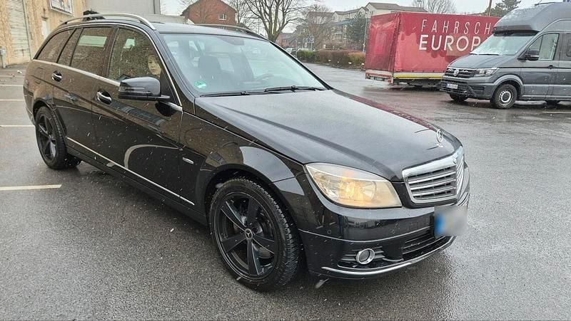 Gebraucht Mercedes C350 231 PS (169 kW) 2011 Schwarz Kombi