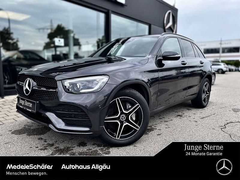 Graphitgrau Gebraucht 2019 Mercedes GLC300 AMG SUV | 36.370 € (Fairer Preis) - Bild 1/4